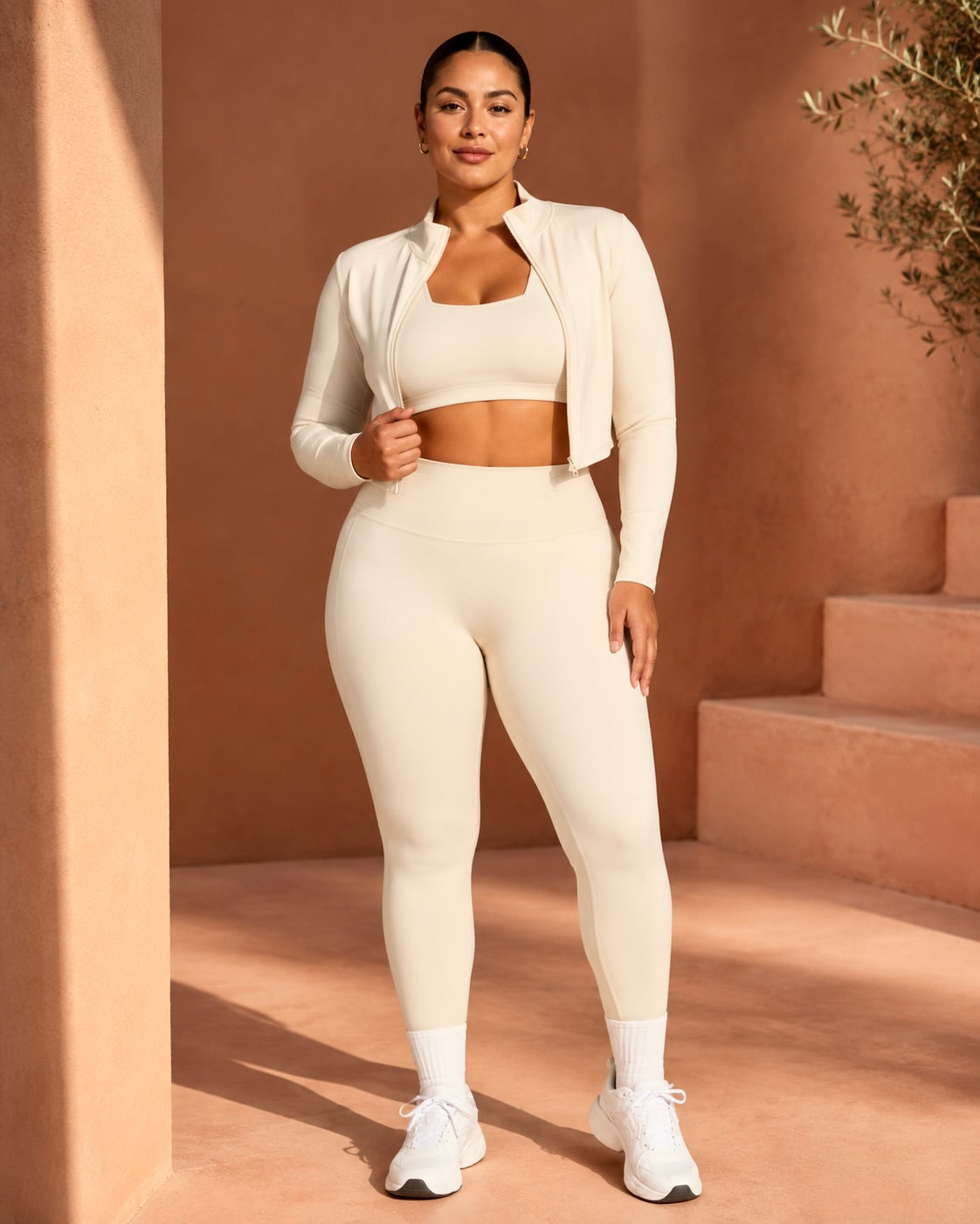 Ensemble de sport trois pièces Roberta, veste, brassière et legging assortis — Maison Marianna